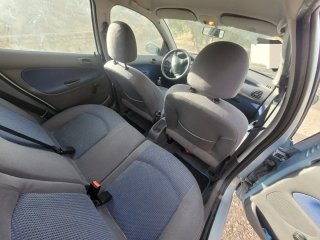Peugeot 206 2004