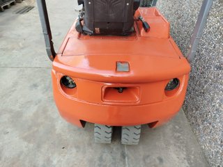 TORO ELÉCTRICO BT 1200 KGS