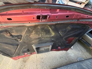 Capó Nissan Terrano