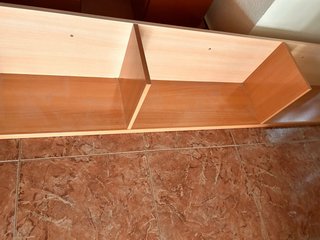 Estantería de madera