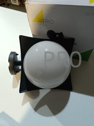 Lámpara de pared para exteriores (aluminio fundido