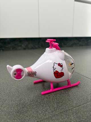 Helicóptero Hello Kitty con Muñeco