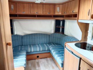 Caravana Hobby Deluxe Easy 2005