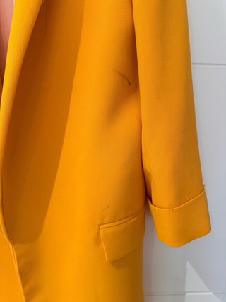 Blazer Zara Amarillo Talla L
