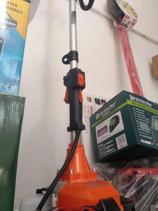 Decespugliatore a scoppio 52cc benzina