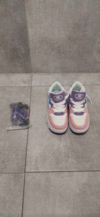 Zapatillas niña con ruedas Talla 34 (roller)