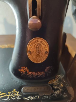 Máquina de coser Singer antigua