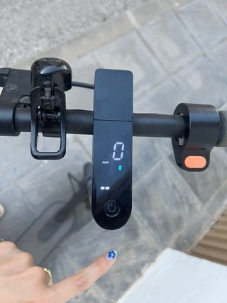 Xiaomi Mi Electric Scooter Essential