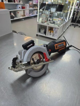 Sierra Circular Worx WR427 710W Nueva