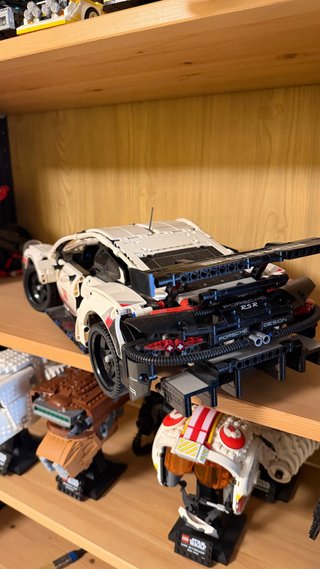 Technic Porsche 911 RSR 42096