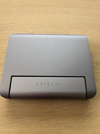 Hub y Soporte Satechi iPad 6 en 1 USB-C