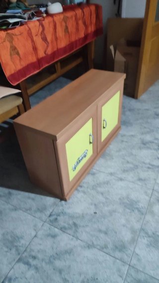Muebles dormitorio infantil y mesa salón