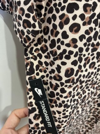 Camiseta Nike Animal Print Talla XS