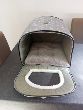 Casita para perros/gatos versátil