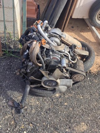 Motor Nissan GR Y61 ZD30