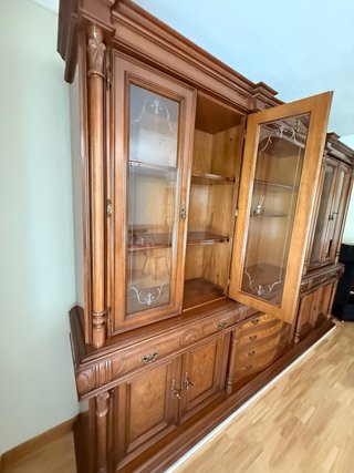 REGALO  Mueble de comedor clásico madera