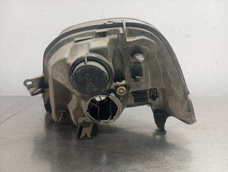 FARO DERECHO OPEL MOVANO