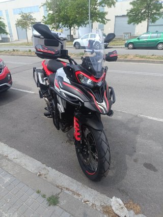 Benelli TRK 702X Adventure Moto