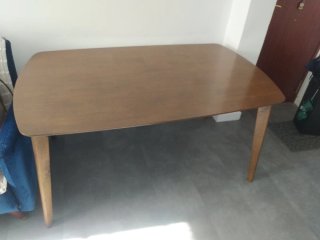Mesa de comedor de madera 150x90