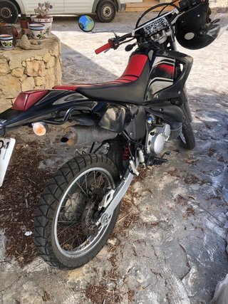 Yamaha DT125RE Enduro Negra/Roja