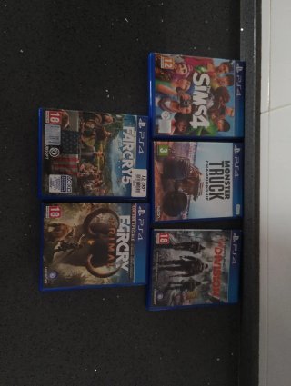 Lote 5 Juegos PS4: Far Cry 5, Primal, Sims 4, Mons