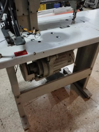 Máquina de coser industrial Fomax