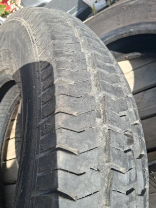 Rueda 215/75R16 C