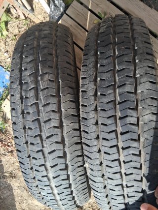 Rueda 215/75R16 C