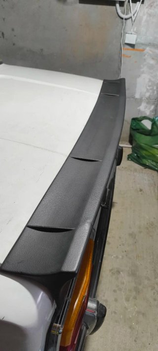 Alerón SEAT 124 / 1430 4p Negro
