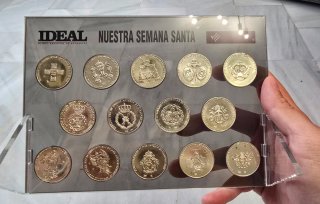 Medallas de nuestra Semana Santa en Granada.