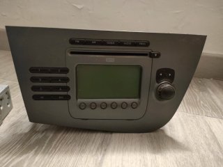 Radio Belson y Casete Seat León 2006