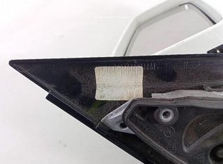 Retrovisor der mercedes benz clase c w204 22202420