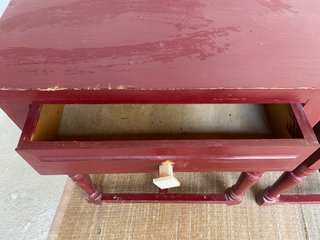 Mesitas de noche de madera para restaurar