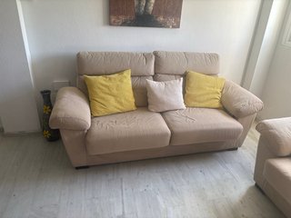 Mueble TV y vitrina madera antigua y mesa plegable