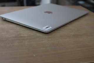 MacBook Air 13" i5 2019