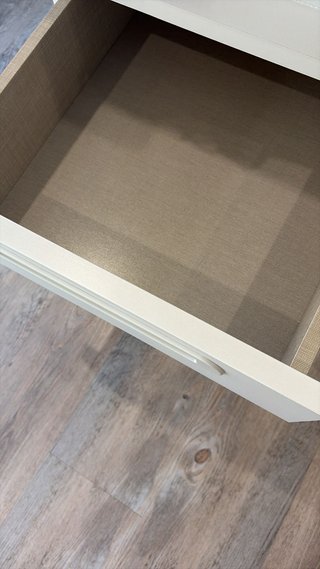 Scrivania bianca in legno Mio con 2 cassetti