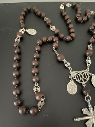 Esclusivo Rosario in Argento e Legno, Croce di Raffica