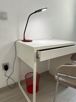 Pupitre blanco con cajón 75x50