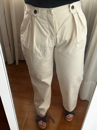 Pantalones Zara con etiquetas