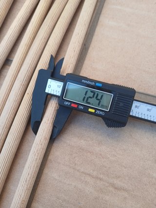 24 Aste Legno Zigrinate 12mm x 1m