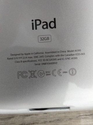 Apple iPad 2.ª Gen (A1395) 9.7" 32GB - Negro, WiFi