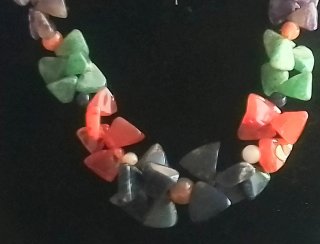 Collana pietre dure naturali a ventaglio anni 80