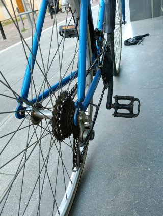 Bicicleta BH de paseo