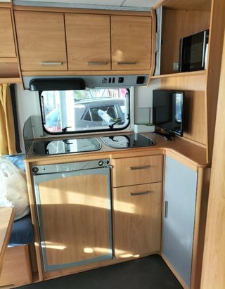 EN VENTA – CARAVANA TOTALMENTE AUTÓNOMA