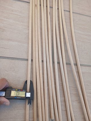 13 Aste Legno Zigrinate 6-10mm x 1m