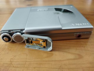 Grabadora MiniDisc Portátil Sony MZ-R37