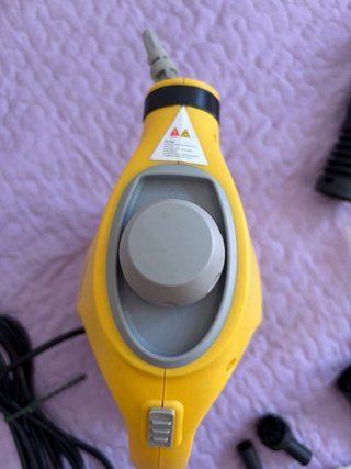 Limpiadora a vapor Comforday con accesorios