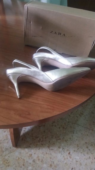 Zapatos Zara Talla 37 Slingback Dorados
