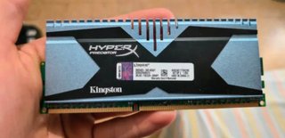 2x 4GB DDR3 Kingston HyperX Predator RAM