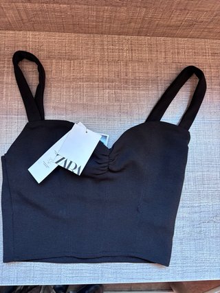 Pack 3 crop tops Zara nuevos etiqueta Negro Fucsia